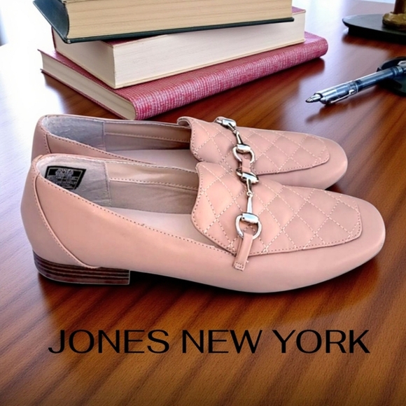 JONES NEW YORK SIGNATURE, FINAN TAN QUILTED LOAFERS 9.5 Euc - Picture 6 of 11